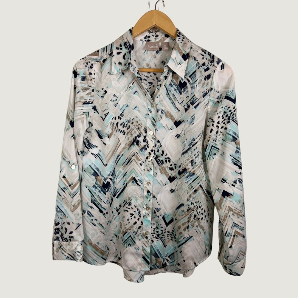 Chico's Blue Abstract Chevron Leopard Print Roll Tab Button Down Blouse Size 0